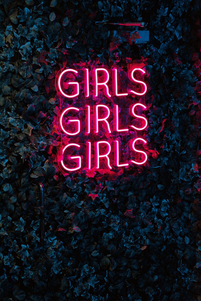Girls neonlamp